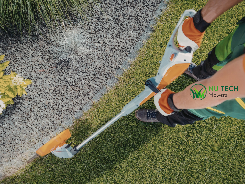 trimmer chainsaw, headge trimmer, chainsaw bag, protective glasses, leaf blower