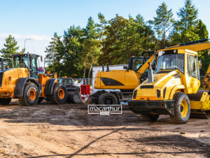 truck hire macarthur truck rental macarthur, Truck rental guide, 2 Ton Tray Truck, equipment for hire in macarthur, Equipment Hire in Macarthur Region, equipment rental macarthur, equipment hire macarthur